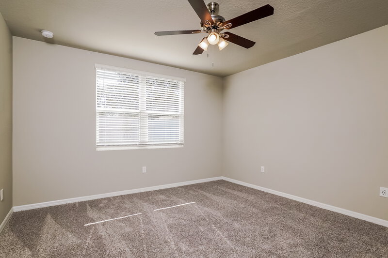 2,055/Mo, 1173 Oak Valley Drive Auburndale, FL 33823 Main Bedroom View