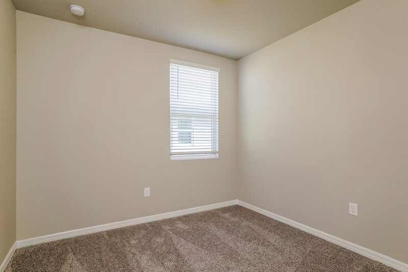2,055/Mo, 1173 Oak Valley Drive Auburndale, FL 33823 Bedroom View 3