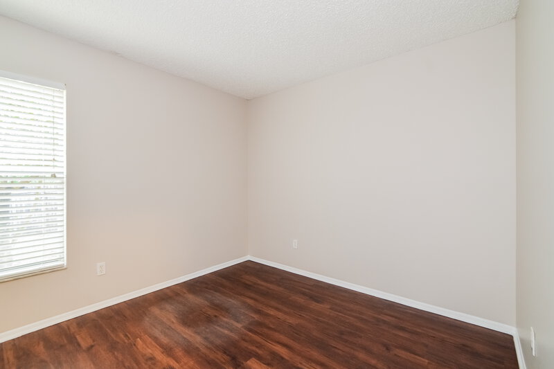 2,225/Mo, 2230 Justin Ave Orlando, FL 32826 Bedroom View
