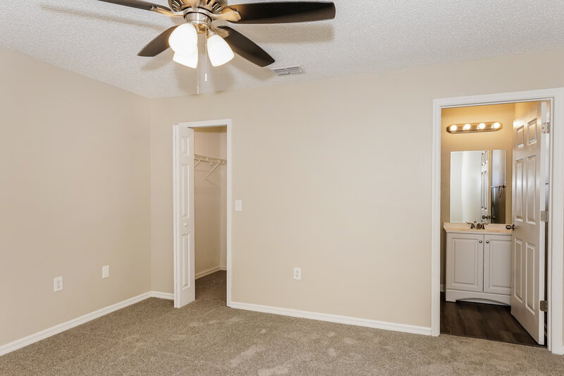 2,750/Mo, 2970 Bedford St Deltona, FL 32738 Main Bedroom View