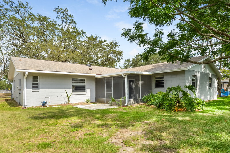 2,175/Mo, 5424 Tangerine Ave Winter Park, FL 32792 Rear View