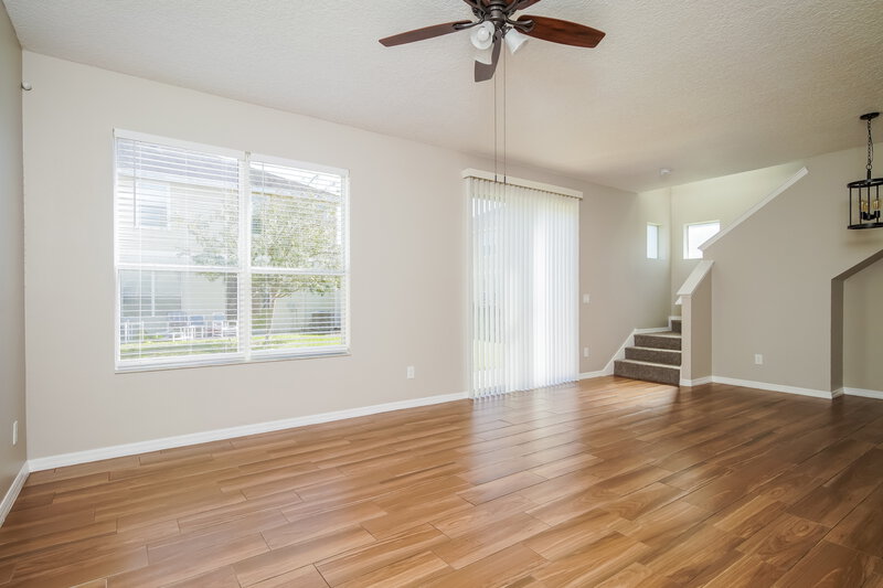 2,210/Mo, 641 Florentino Pl Saint Cloud, FL 34769 Living Room View