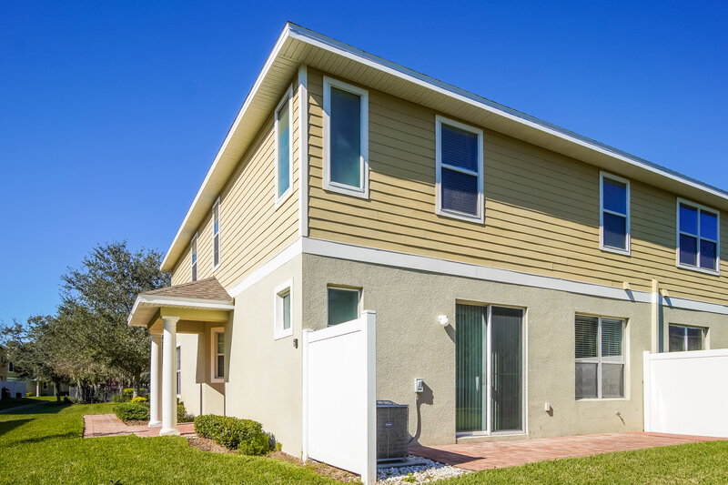 2,210/Mo, 641 Florentino Pl Saint Cloud, FL 34769 Rear View 2