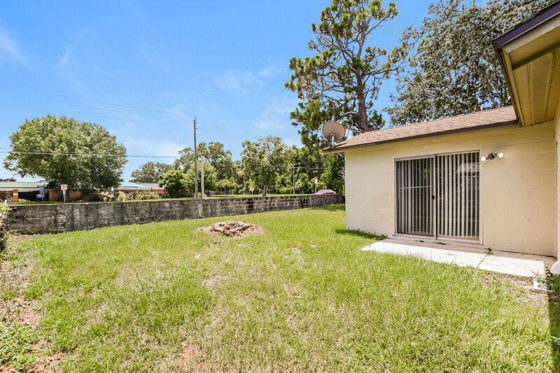 1,760/Mo, 3625 Powder Horn Rd E Titusville, FL 32796 Rear View 2