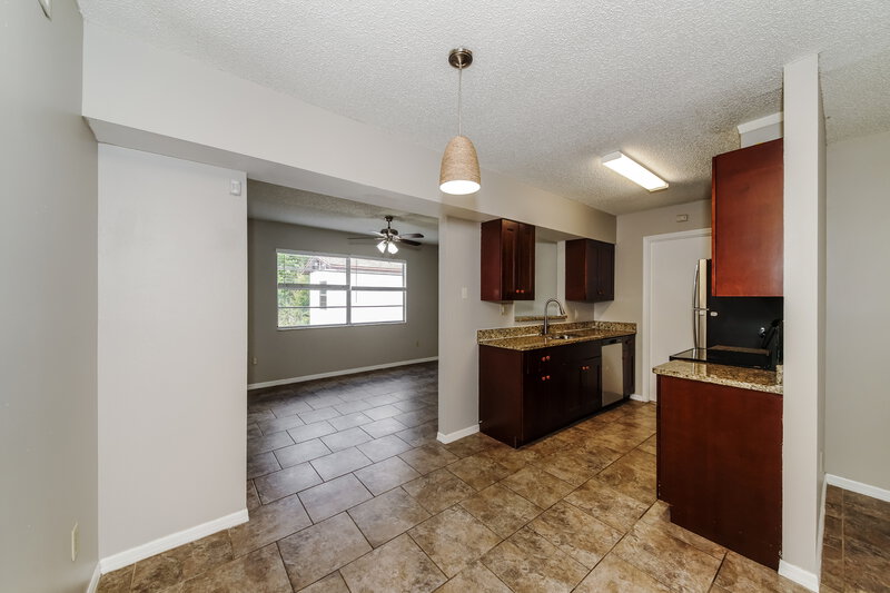 2,710/Mo, 1548 W Powder Horn Rd Titusville, FL 32796 Dining Room View