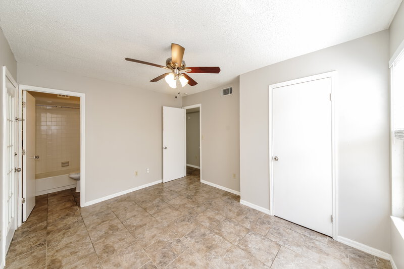 2,710/Mo, 1548 W Powder Horn Rd Titusville, FL 32796 Main Bedroom View 2