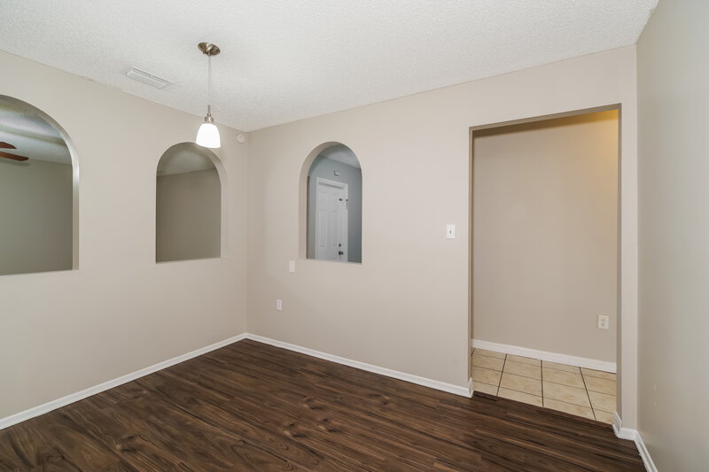 1,715/Mo, 1022 Dusseldorf Ave NW Palm Bay, FL 32907 Dining Room View