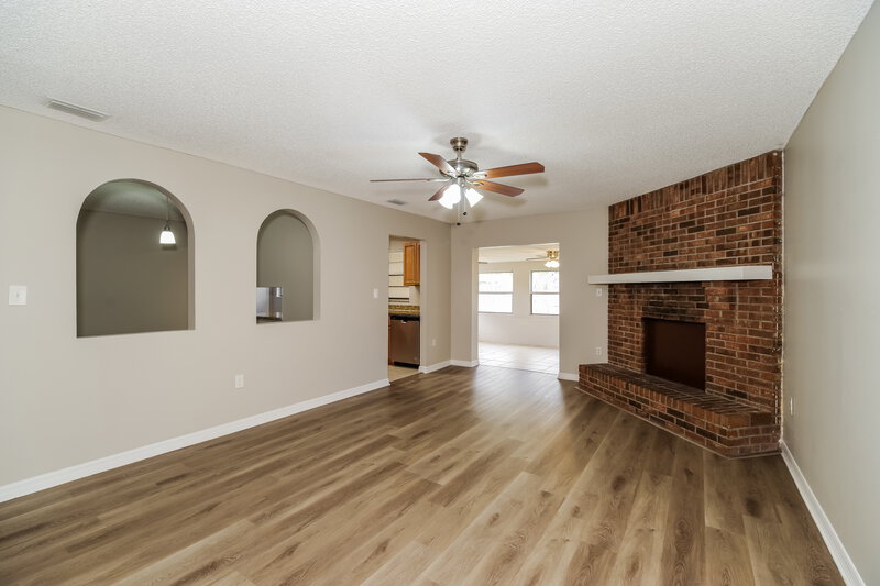 1,715/Mo, 1022 Dusseldorf Ave NW Palm Bay, FL 32907 Family Room View