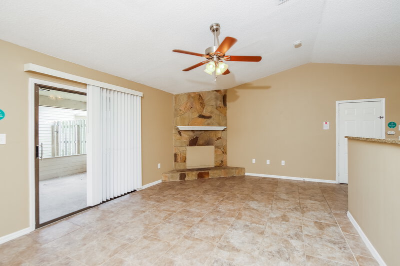 1,920/Mo, 361 Breezeway Ave NE Palm Bay, FL 32907 Living Room View