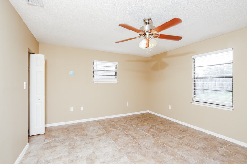 1,920/Mo, 361 Breezeway Ave NE Palm Bay, FL 32907 Main Bedroom View