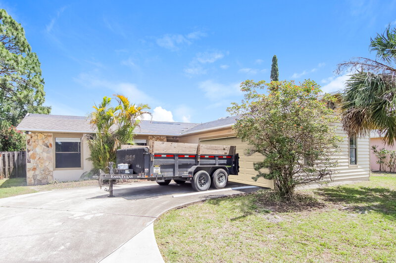 1,855/Mo, 726 Lime Ave NW Palm Bay, FL 32907 Front View