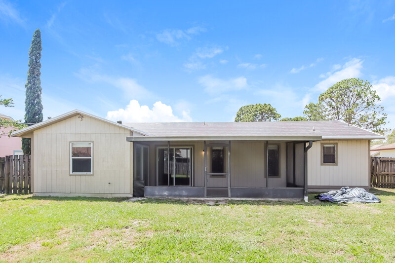1,855/Mo, 726 Lime Ave NW Palm Bay, FL 32907 Rear View