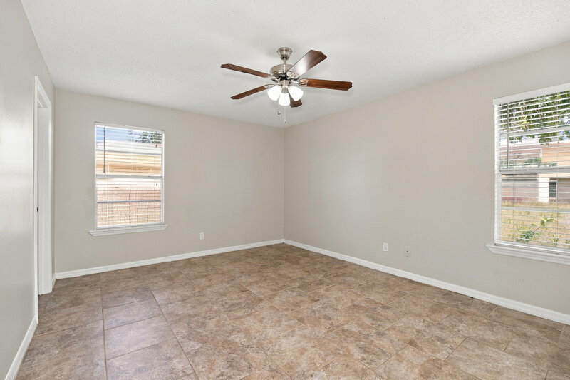 1,725/Mo, 441 Dunbar Ave NE Palm Bay, FL 32907 Primary Bedroom View 2