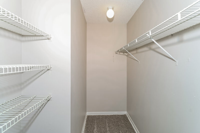 1,775/Mo, 948 Highland Ave NW Palm Bay, FL 32907 Walk In Closet View