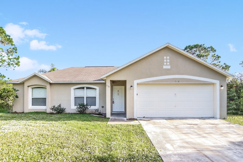 1,810/Mo, 718 Reading St SE Palm Bay, FL 32909 External View