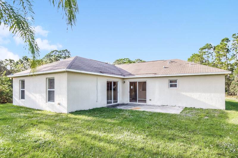 1,810/Mo, 718 Reading St SE Palm Bay, FL 32909 Rear View