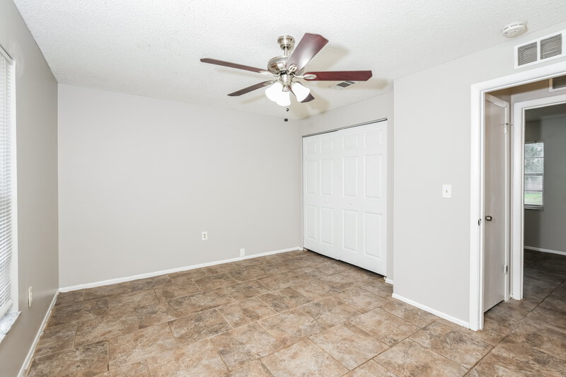 1,695/Mo, 2935 Pembroke Rd Melbourne, FL 32935 Main Bedroom View