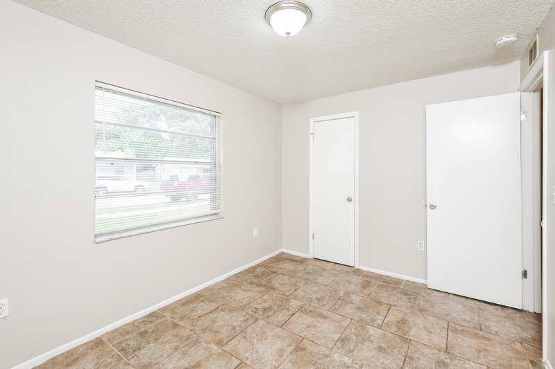 1,695/Mo, 2935 Pembroke Rd Melbourne, FL 32935 Bedroom View