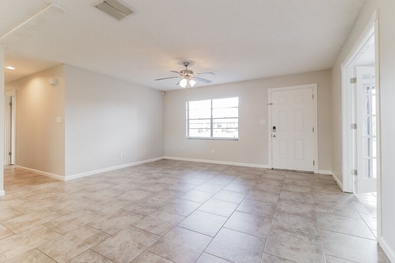 1,845/Mo, 4717 Seattle St Cocoa, FL 32927 Living Room View 2