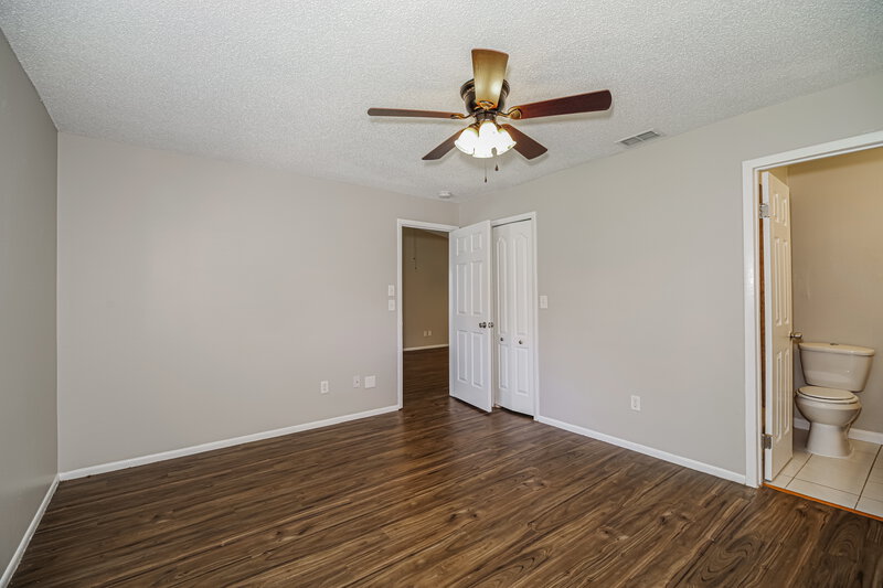 2,050/Mo, 6430 Greenwood Ave Cocoa, FL 32927 Main Bedroom View 2