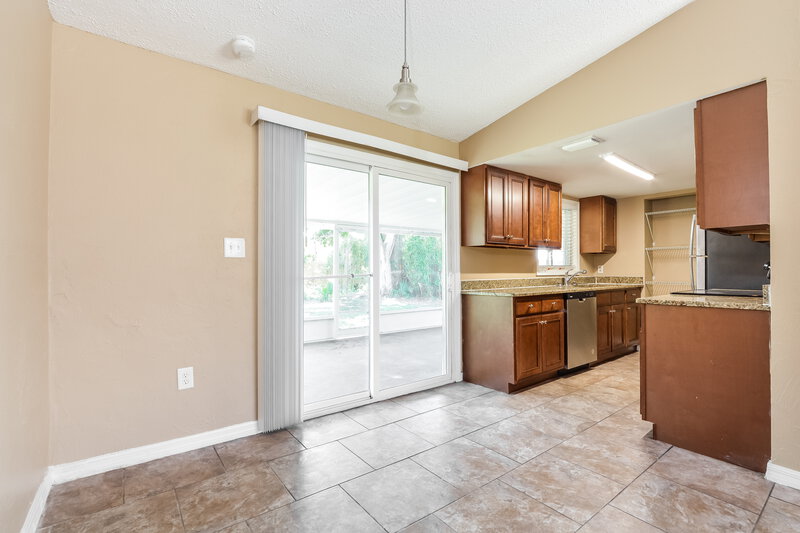 2,195/Mo, 4317 Alamosa St Cocoa, FL 32927 Dining Room View 2