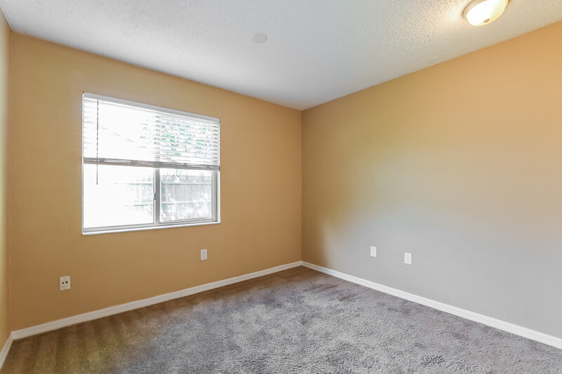 2,100/Mo, 4317 Alamosa St Cocoa, FL 32927 Bedroom View
