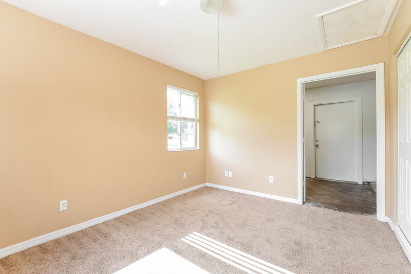 2,100/Mo, 4317 Alamosa St Cocoa, FL 32927 Bedroom View 2
