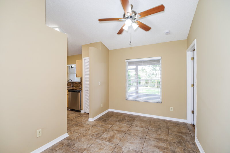 1,920/Mo, 415 Nogales Ave NE Palm Bay, FL 32907 Breakfast Nook View