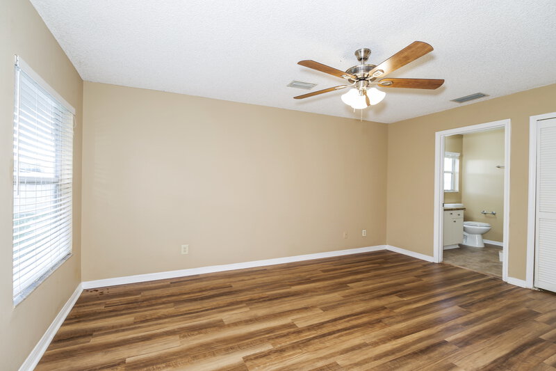 1,920/Mo, 415 Nogales Ave NE Palm Bay, FL 32907 Main Bedroom View