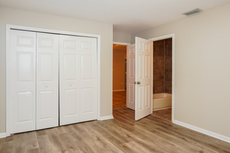 1,745/Mo, 1122 Beacon St NW Palm Bay, FL 32907 Bedroom View 3