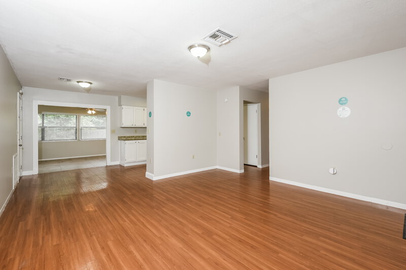 1,805/Mo, 6770 Belfast Ave Cocoa, FL 32927 Living Room View 2