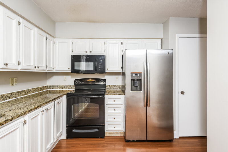 1,805/Mo, 6770 Belfast Ave Cocoa, FL 32927 Kitchen View