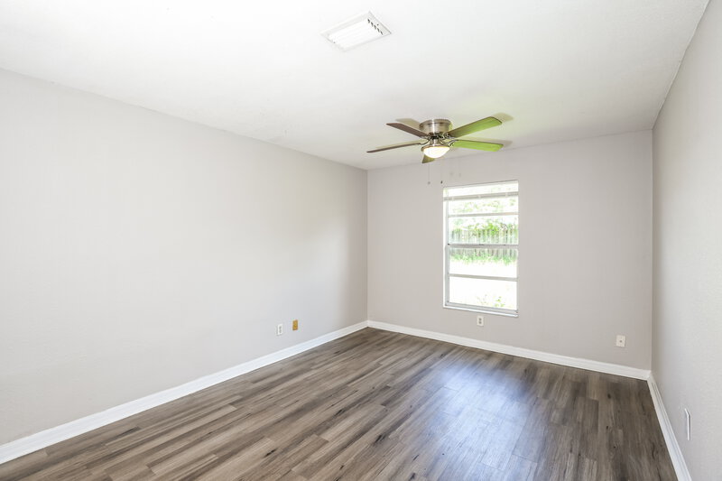 2,620/Mo, 631 Fernandina St NW Palm Bay, FL 32907 Bedroom View