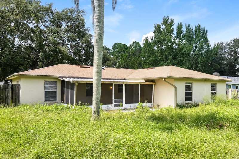 2,620/Mo, 631 Fernandina St NW Palm Bay, FL 32907 Rear View