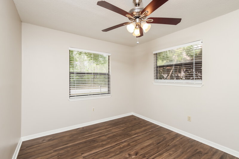 1,850/Mo, 833 Helm Ave NW Palm Bay, FL 32907 Bedroom View