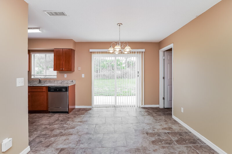 1,655/Mo, 1815 Fairlane Dr Titusville, FL 32780 Dining Room View
