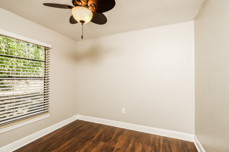 1,645/Mo, 413 Wayland Rd SW Palm Bay, FL 32908 Bedroom View 2