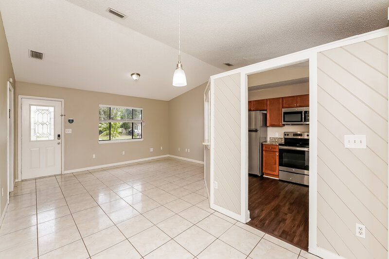 1,705/Mo, 1874 Delki St NW Palm Bay, FL 32907 Dining Room View