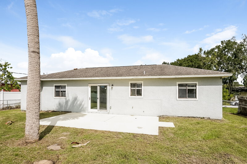 1,705/Mo, 1874 Delki St NW Palm Bay, FL 32907 Rear View