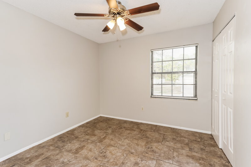 1,700/Mo, 958 Albion St NW Palm Bay, FL 32907 Bedroom View 2