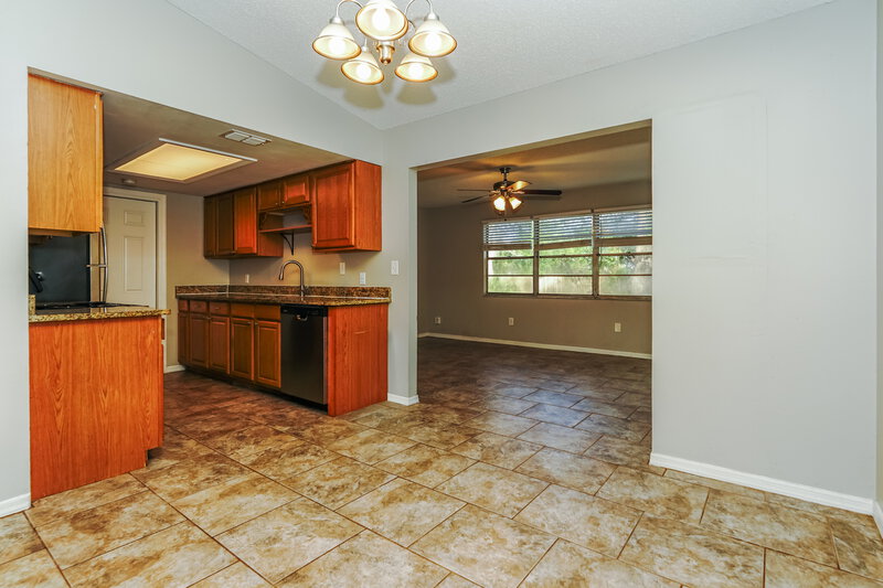 1,790/Mo, 1565 Quill Ct Titusville, FL 32796 Dining Room View 2