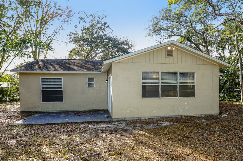 1,790/Mo, 1565 Quill Ct Titusville, FL 32796 Rear View