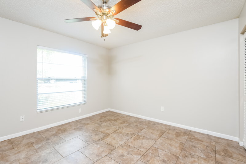 1,960/Mo, 845 S Lake Rd Titusville, FL 32796 Bedroom View