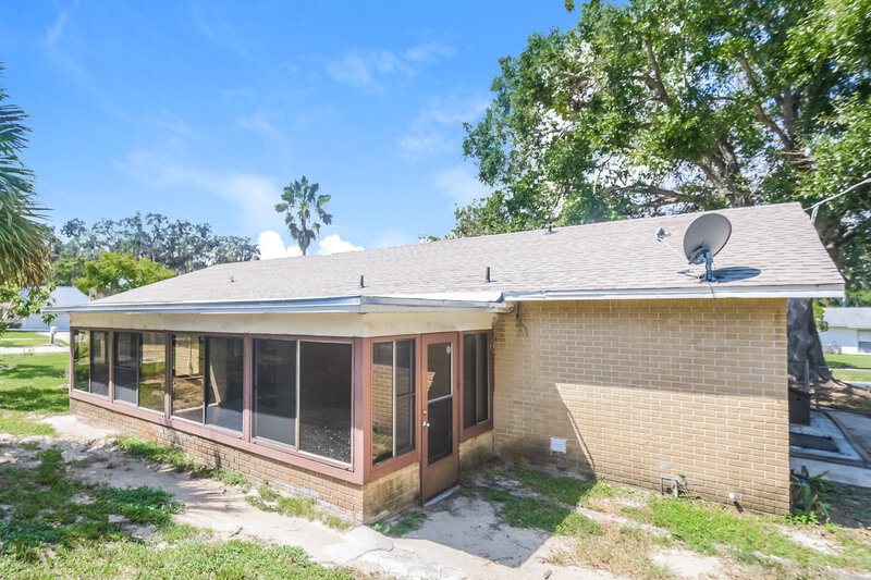 1,960/Mo, 845 S Lake Rd Titusville, FL 32796 Rear View