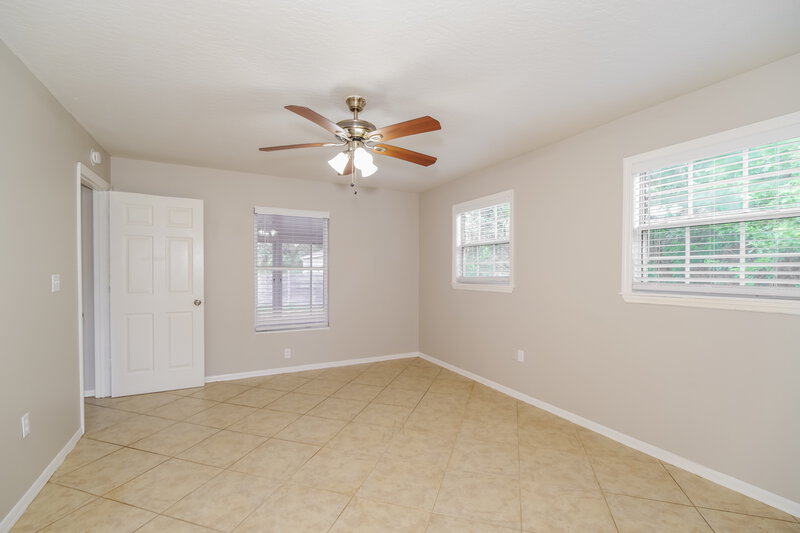 1,975/Mo, 1171 Harper Blvd SW Palm Bay, FL 32908 Main Bedroom View 2
