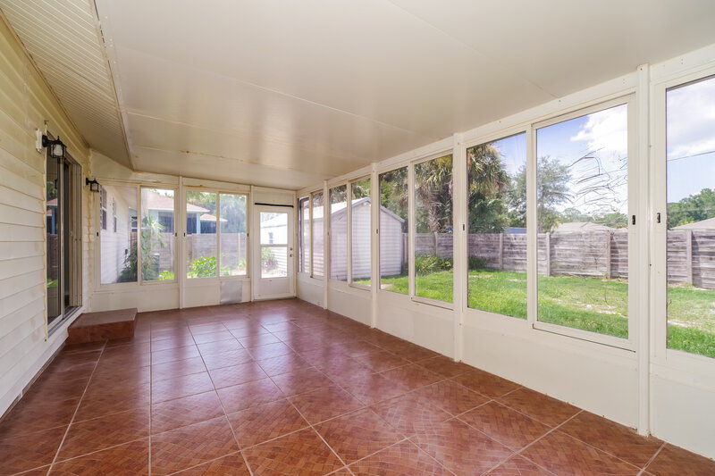 1,975/Mo, 1171 Harper Blvd SW Palm Bay, FL 32908 Screen Porch View