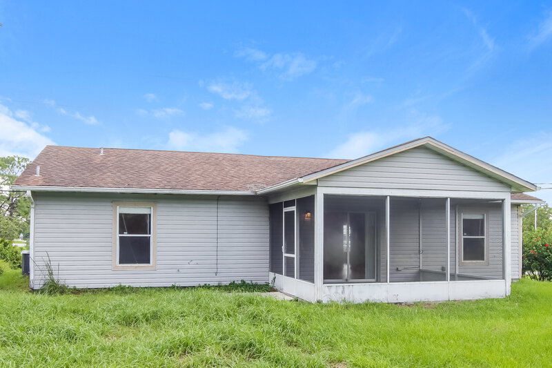 1,650/Mo, 1374 San Filippo Dr SE Palm Bay, FL 32909 Rear View