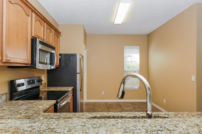 1,990/Mo, 652 Cressa Circle Cocoa, FL 32926 Kitchen View 3