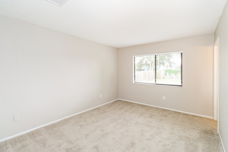 1,675/Mo, 1020 Pope St NW Palm Bay, FL 32907 Main Bedroom View