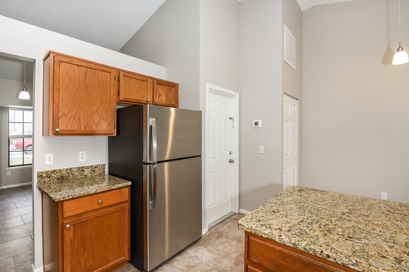 1,825/Mo, 2194 Fallon Blvd NE Palm Bay, FL 32907 Kitchen View 2